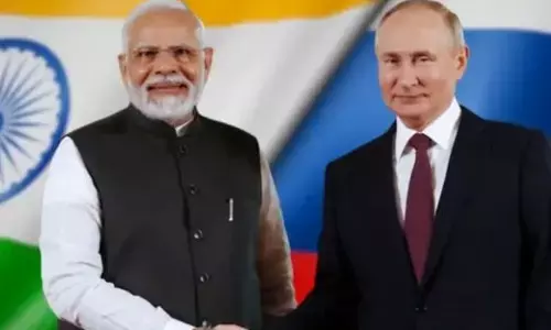 ਤੇਲ ਸੰਕਟ ਵਿਚਾਲੇ ਭਾਰਤ ਰੂਸ ਤੋਂ ਫਿਰ ਖ਼ਰੀਦੇਗਾ ਤੇਲ ? ਤੇਲ ਸੰਕਟ ਵਿਚਾਲੇ ਭਾਰਤ ਰੂਸ ਤੋਂ ਫਿਰ ਖ਼ਰੀਦੇਗਾ ਤੇਲ ?