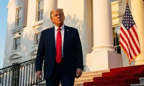 Iran War: Trump ਦਾ ਸਖ਼ਤ ਐਲਾਨ, ਕੰਮ ਅਜੇ ਅਧੂਰਾ ਹੈ, ਅਸੀਂ ਜੰਗ ਵਿਚਕਾਰ ਨਹੀਂ ਛੱਡਾਂਗੇ Iran War: Trump ਦਾ ਸਖ਼ਤ ਐਲਾਨ, ਕੰਮ ਅਜੇ ਅਧੂਰਾ ਹੈ, ਅਸੀਂ ਜੰਗ ਵਿਚਕਾਰ ਨਹੀਂ ਛੱਡਾਂਗੇ