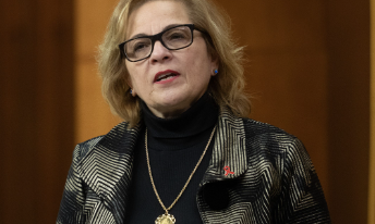 Canada ਚ ਕੱਚਿਆਂ ਨੂੰ ਪੱਕੇ ਹੋਣ ਦੀ ਆਸ ਬੱਝੀ.. ਹੋ ਗਿਆ ਐਲਾਨ