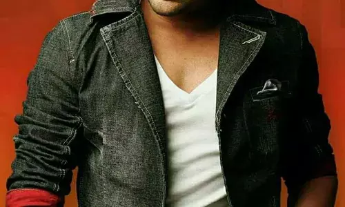 ਇੱਕ ਸਫ਼ਲ ਗਾਇਕ ਅਤੇ ਨਾਇਕ ਅਮਰਿੰਦਰ ਗਿੱਲ