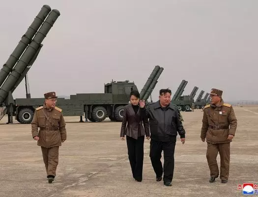 Iran war ਦੌਰਾਨ ਕਿਮ ਜੋਂਗ ਦੀ ਅਮਰੀਕਾ ਨੂੰ ਦਿੱਤੀ ਪ੍ਰਮਾਣੂ ਤਬਾਹੀ ਦੀ ਧਮਕੀ Iran war ਦੌਰਾਨ ਕਿਮ ਜੋਂਗ ਦੀ ਅਮਰੀਕਾ ਨੂੰ ਦਿੱਤੀ ਪ੍ਰਮਾਣੂ ਤਬਾਹੀ ਦੀ ਧਮਕੀ