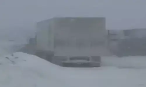 US-Canada ਵਿਚ ਬਰਫ਼ੀਲੇ ਤੂਫ਼ਾਨ, ਹਜ਼ਾਰਾਂ ਫਲਾਈਟਸ ਰੱਦ