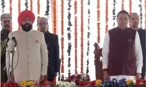 Uttarakhand cabinet expansion: ਧਾਮੀ ਸਰਕਾਰ ਦਾ ਵੱਡਾ ਫੈਸਲਾ; 5 ਨਵੇਂ ਮੰਤਰੀਆਂ ਨੇ ਚੁੱਕੀ ਸਹੁੰ, ਜਾਣੋ ਕੌਣ-ਕੌਣ ਹੋਏ ਸ਼ਾਮਲ Uttarakhand cabinet expansion: ਧਾਮੀ ਸਰਕਾਰ ਦਾ ਵੱਡਾ ਫੈਸਲਾ; 5 ਨਵੇਂ ਮੰਤਰੀਆਂ ਨੇ ਚੁੱਕੀ ਸਹੁੰ, ਜਾਣੋ ਕੌਣ-ਕੌਣ ਹੋਏ ਸ਼ਾਮਲ