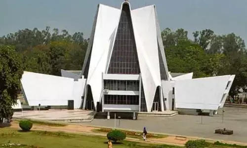 PUNJABI UNIVERSITY, PATIALA ਤੇ ਗੰਭੀਰ ਵਿੱਤੀ ਸੰਕਟ, OVERDRAFT TRANSFER ਲਈ ਪ੍ਰਸ਼ਾਸਨ ਕਰ ਰਿਹਾ ਕਈ ਬੈਂਕਾਂ ਨਾਲ਼ ਗੱਲਬਾਤ