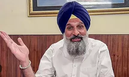 ਬਿਕਰਮ ਮਜੀਠੀਆ ਨੇ ਚੰਡੀਗੜ੍ਹ ਅਦਾਲਤ ਵਿੱਚ ਪੇਸ਼ੀ ਤੋਂ ਮੰਗੀ ਛੋਟ, ਭੋਗ ਤੇ ਸੁਪਰੀਮ ਕੋਰਟ ਦੀ ਸੁਣਵਾਈ ਦਾ ਦਿੱਤਾ ਹਵਾਲਾ ਬਿਕਰਮ ਮਜੀਠੀਆ ਨੇ ਚੰਡੀਗੜ੍ਹ ਅਦਾਲਤ ਵਿੱਚ ਪੇਸ਼ੀ ਤੋਂ ਮੰਗੀ ਛੋਟ, ਭੋਗ ਤੇ ਸੁਪਰੀਮ ਕੋਰਟ ਦੀ ਸੁਣਵਾਈ ਦਾ ਦਿੱਤਾ ਹਵਾਲਾ