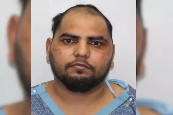 America : ਇੰਮੀਗ੍ਰੇਸ਼ਨ officers ਨੇ ਘੇਰਿਆ ਪੰਜਾਬੀ America : ਇੰਮੀਗ੍ਰੇਸ਼ਨ officers ਨੇ ਘੇਰਿਆ ਪੰਜਾਬੀ