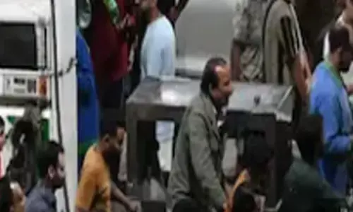 Pakistan ਵਿਚ ਡੀਜ਼ਲ 500 ਰੁ. liter ਤੋਂ ਟੱਪਿਆ