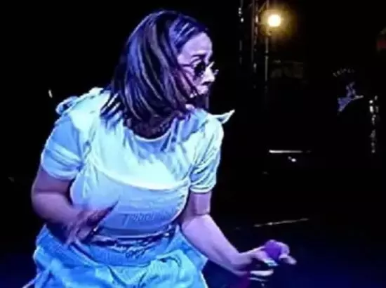 Live Show ਦੌਰਾਨ Sunanda Sharma ਦੀਆਂ ਨਿਕਲੀਆਂ ਚੀਕਾਂ Live Show ਦੌਰਾਨ Sunanda Sharma ਦੀਆਂ ਨਿਕਲੀਆਂ ਚੀਕਾਂ