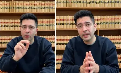 Raghav Chadha ਨੇ ਦੋਸ਼ਾਂ ਨੂੰ ਝੂਠਾ ਦੱਸਦੇ ਹੋਏ ਕਿਹਾ— ਜ਼ਖ਼ਮੀ ਹਾਂ, ਇਸ ਲਈ ਘਾਤਕ ਹਾਂ Raghav Chadha ਨੇ ਦੋਸ਼ਾਂ ਨੂੰ ਝੂਠਾ ਦੱਸਦੇ ਹੋਏ ਕਿਹਾ— ਜ਼ਖ਼ਮੀ ਹਾਂ, ਇਸ ਲਈ ਘਾਤਕ ਹਾਂ