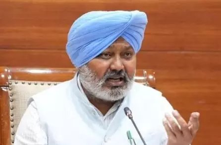 ਪੰਜਾਬ ਸਰਕਾਰ ਨੇ ਆਮਦਨ ਟੈਕਸ ਚੋਰਾਂ ਤੇ ਕੀਤੀ ਸਖ਼ਤੀ ਪੰਜਾਬ ਸਰਕਾਰ ਨੇ ਆਮਦਨ ਟੈਕਸ ਚੋਰਾਂ ਤੇ ਕੀਤੀ ਸਖ਼ਤੀ