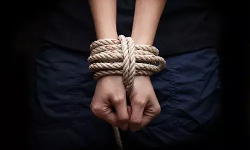 Pakistan ਵਿੱਚ ਇਕ Christian girl ਦੇ ਅਪਹਰਨ ਅਤੇ ਜਬਰਦਸਤ ਵਿਆਹ ਤੋਂ British MPs ਮੈਂਬਰਾਂ ਵਿੱਚ ਗੁੱਸਾ Pakistan ਵਿੱਚ ਇਕ Christian girl ਦੇ ਅਪਹਰਨ ਅਤੇ ਜਬਰਦਸਤ ਵਿਆਹ ਤੋਂ British MPs ਮੈਂਬਰਾਂ ਵਿੱਚ ਗੁੱਸਾ