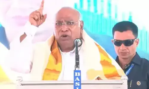 ਜ਼ਹਿਰੀਲੇ ਸੱਪ ਵਾਲੇ ਬਿਆਨ ‘ਤੇ RSS ਨੇ Kharge ਖ਼ਿਲਾਫ਼ complaint ਦਰਜ ਕਰਵਾਈ