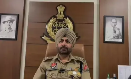 ਲਾਹਣ ਬਰਾਮਦਗੀ ਦਾ ਬਣਾਇਆ ਪਲਾਨ,  police station chief ਅਤੇ constable ਨੂੰ ਕੀਤਾ ਲਾਈਨ ਹਾਜ਼ਿਰ