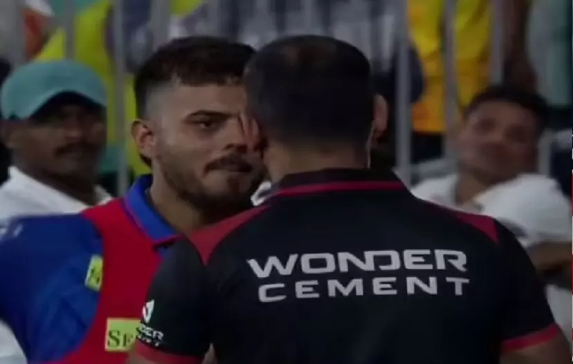 ਅੰਪਾਇਰ ਨਾਲ ਭਿੜਨਾ Nitish Ranes ਨੂੰ ਪਿਆ ਮਹਿੰਗਾ, ਲੱਗਾ ਮੋਟਾ ਜੁਰਮਾਨਾ ਅੰਪਾਇਰ ਨਾਲ ਭਿੜਨਾ Nitish Ranes ਨੂੰ ਪਿਆ ਮਹਿੰਗਾ, ਲੱਗਾ ਮੋਟਾ ਜੁਰਮਾਨਾ