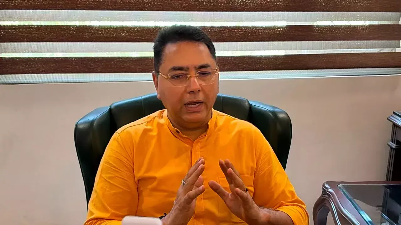 ਦੇਸ਼ ਅਤੇ ਲੋਕਤੰਤਰ ਨੂੰ ਬਚਾਉਣ ਲਈ CJP ਦਾ ਪ੍ਰਦਰਸ਼ਨ ਜ਼ਰੂਰੀ: Aman Arora ਦੇਸ਼ ਅਤੇ ਲੋਕਤੰਤਰ ਨੂੰ ਬਚਾਉਣ ਲਈ CJP ਦਾ ਪ੍ਰਦਰਸ਼ਨ ਜ਼ਰੂਰੀ: Aman Arora