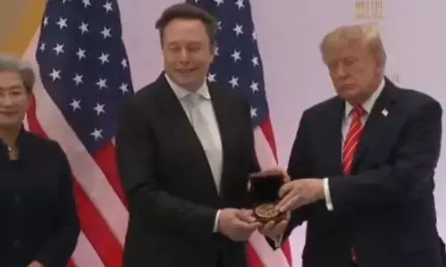 Trump ਨੇ Elon Musk ਨੂੰ ਅਮਰੀਕਾ ਦੇ ਸਰਵਉੱਚ ਵਿਗਿਆਨਕ ਸਨਮਾਨ ਨੈਸ਼ਨਲ ਮੈਡਲ ਆਫ਼ ਸਾਇੰਸ ਨਾਲ ਕੀਤਾ ਸਨਮਾਨਿਤ Trump ਨੇ Elon Musk ਨੂੰ ਅਮਰੀਕਾ ਦੇ ਸਰਵਉੱਚ ਵਿਗਿਆਨਕ ਸਨਮਾਨ ਨੈਸ਼ਨਲ ਮੈਡਲ ਆਫ਼ ਸਾਇੰਸ ਨਾਲ ਕੀਤਾ ਸਨਮਾਨਿਤ