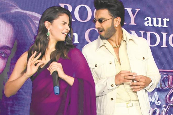 ਸਿੱਧੂ ਮੂਸੇਵਾਲਾ ਦੇ ਗੀਤ ਤੋਂ ਹੁੰਦੀ ਹੈ ਸਵੇਰ ਦੀ ਸ਼ੁਰੂਆਤ : ਰਣਵੀਰ ਸਿੰਘ