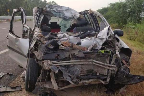 ਲੰਬੀ : ਸੜਕ ਹਾਦਸੇ ਵਿਚ 4 ਲੋਕਾਂ ਦੀ ਮੌਤ