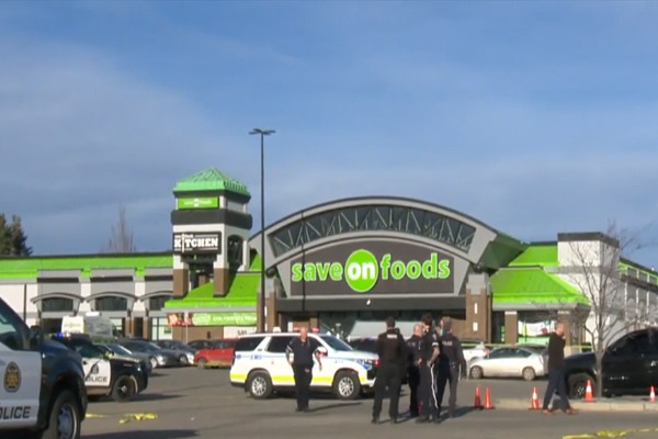 Shots fire in the shopping center of Calgary