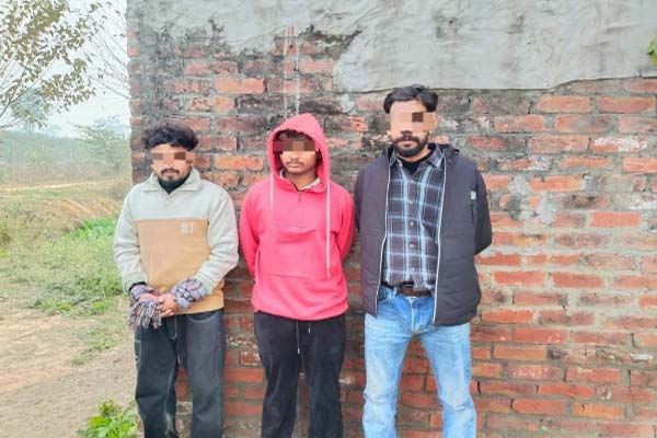 3 smugglers who came to get heroin from Pakistan arrested