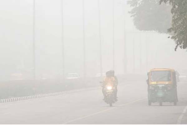 3 people died in accidents due to smog in Punjab