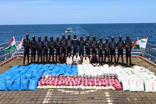Drugs worth thousands of crores of rupees recovered from Gujarat